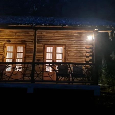 Aya Natural Udumbanshola Esterno foto